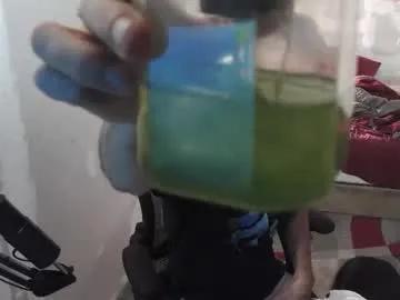 L1v1nth3dr3am from Chaturbate