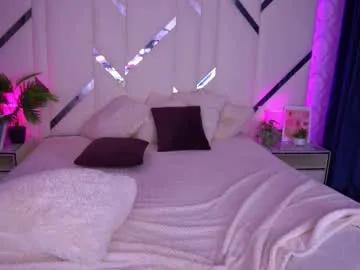 ladyylaura from Chaturbate is Freechat