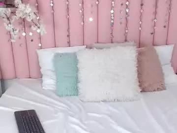 lalycastro from Chaturbate