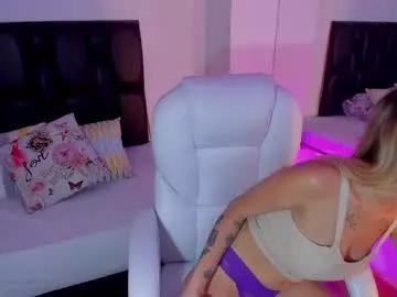 lana__rosse from Chaturbate