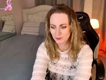 Lana_glow from Chaturbate