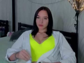 lara_bellys from Chaturbate