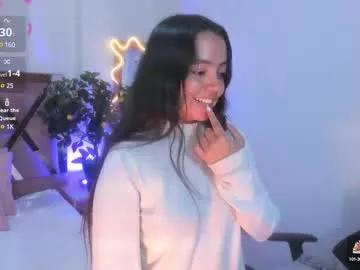laraa_tay from Chaturbate
