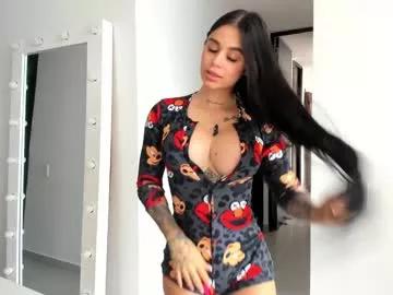 larahenao from Chaturbate