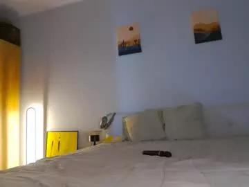 Larakanes from Chaturbate