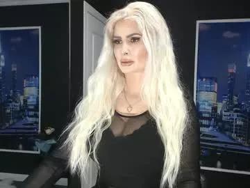 laras_moans from Chaturbate