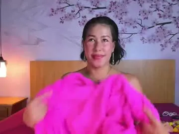 laura_torress from Chaturbate is Freechat