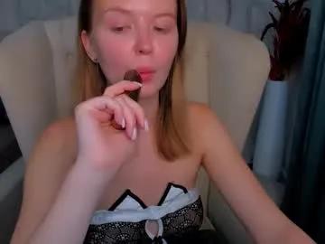 Laurennhill from Chaturbate