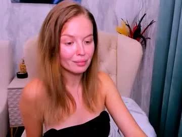 Laurennhill from Chaturbate