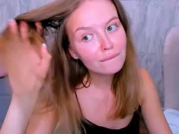 Laurennhill from Chaturbate