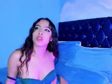 Laylaa_fox from Chaturbate