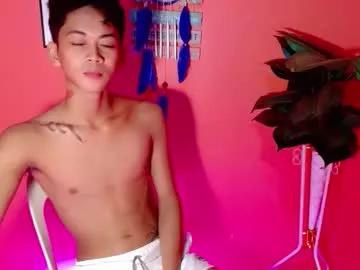 Leemoreno18 from Chaturbate