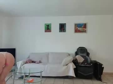 lelena1319 from Chaturbate