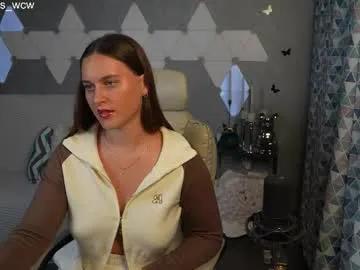 Lesliekorfs from Chaturbate