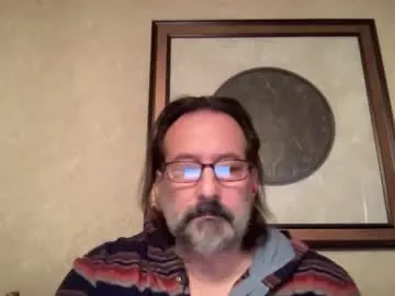 leslielindsey13 on Chaturbate 