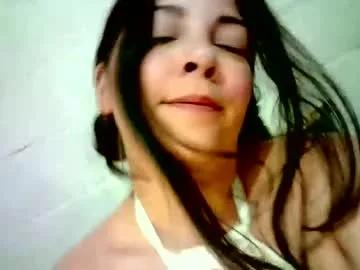 leslymoon90 from Chaturbate