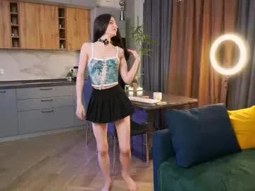 Lessyluiz from Chaturbate