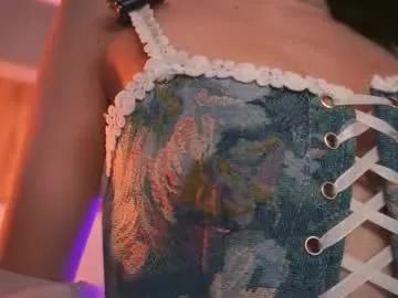 Lessyluiz from Chaturbate