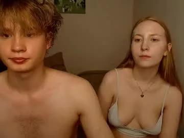 lessyxjhony from Chaturbate