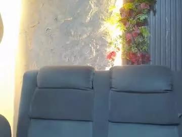liaa_rosse1 from Chaturbate