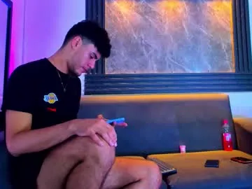 liam_genner from Chaturbate is Freechat