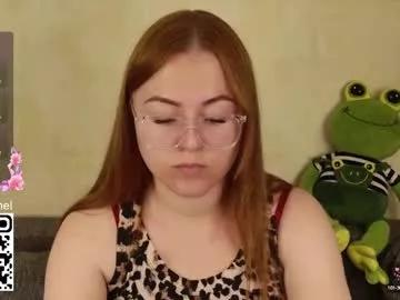lila_pitt from Chaturbate