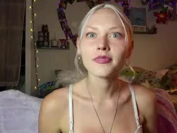 Lilfknsquirt from Chaturbate
