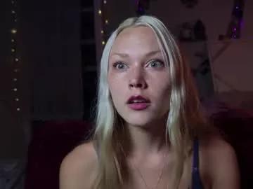 Lilfknsquirt from Chaturbate