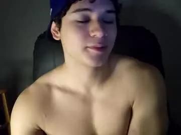 lilhotnando from Chaturbate