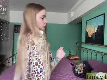 lili_01 from Chaturbate