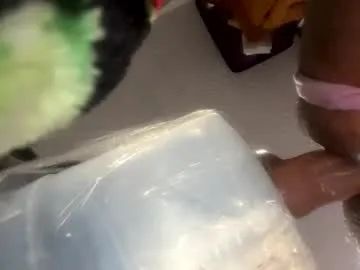 lilianal1323 on Chaturbate 