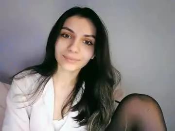 lilirose_x from Chaturbate