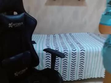 Lilith_sexy19 from Chaturbate