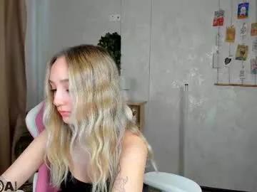 lillian_blake from Chaturbate