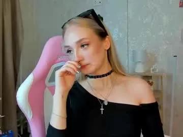 lillian_blake from Chaturbate