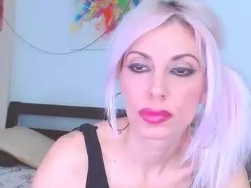 lillianasara from Chaturbate