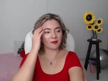 lilly_milf from Chaturbate