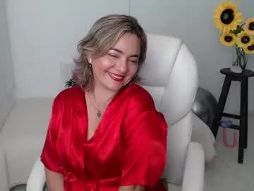 lilly_milf from Chaturbate