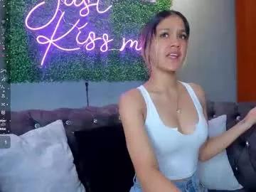lillymaxwell from Chaturbate
