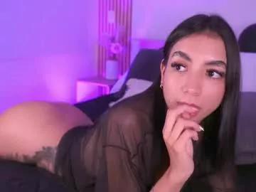 lillythompson_ from Chaturbate