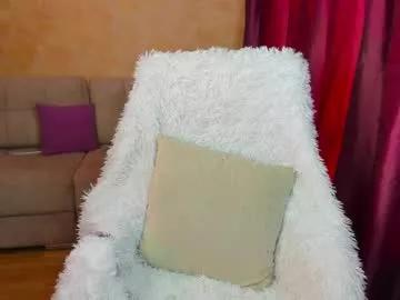 lily_barbie_ from Chaturbate