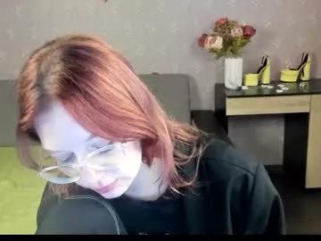 lily_ember from Chaturbate