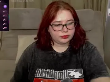 lily_lu_one on Chaturbate 