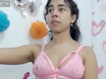 lily_robertss_ from Chaturbate
