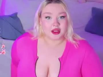 lilybelll from Chaturbate