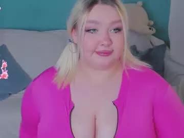 lilybelll from Chaturbate