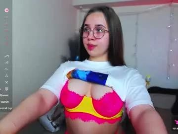 lilysweet13 from Chaturbate