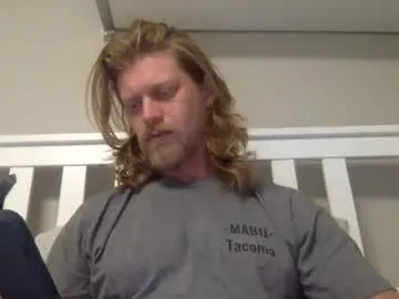 Limitlesschris from Chaturbate