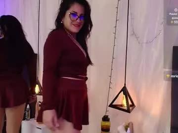 Try our streaming cams variety and talk on a personal level with our adorable girls streamers, showing off their bountiful shapes and dildos.