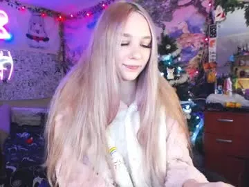 linlin_cuteeee on Chaturbate 